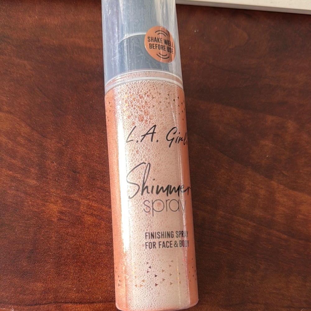 L.A. Girl Shimmer Spray